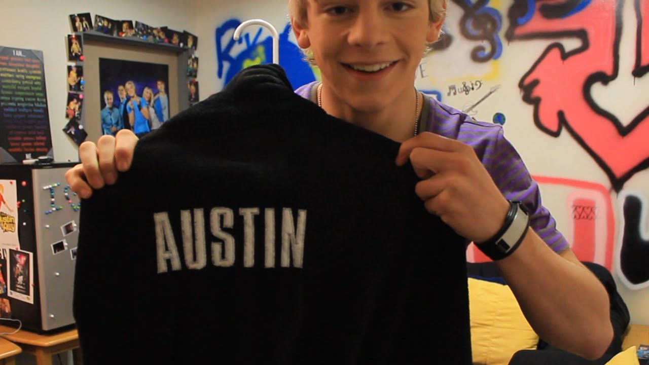Disney Channel Austin & Ally - Dressing Room Dish