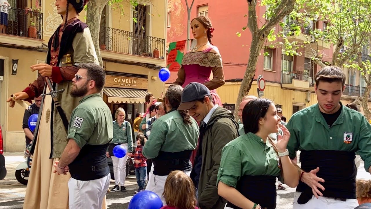 Gegants i Castellers - Festa Major de la Sagrada Família 2023 Barcelona - Spain