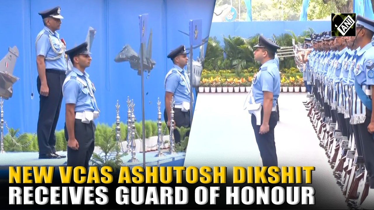 WATCH! New VCAS Air Marshal Ashutosh Dikshit receives guard of honour at Air force headquarters