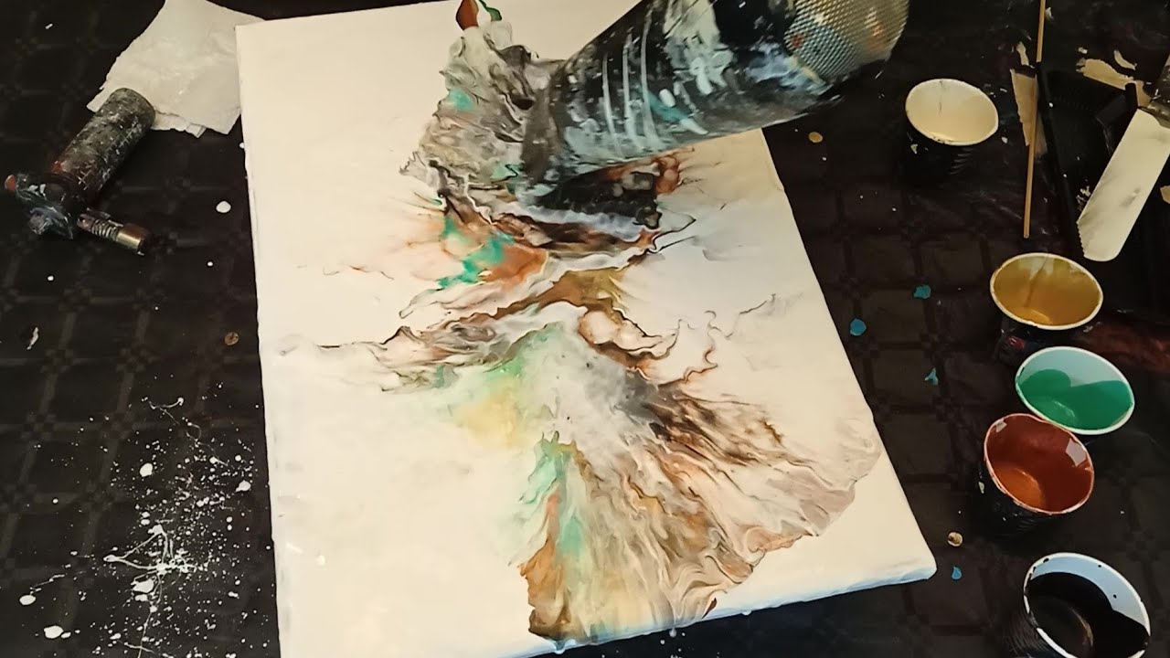 Découvrez « l’acrylic pouring » : «Dutch-pour magique»