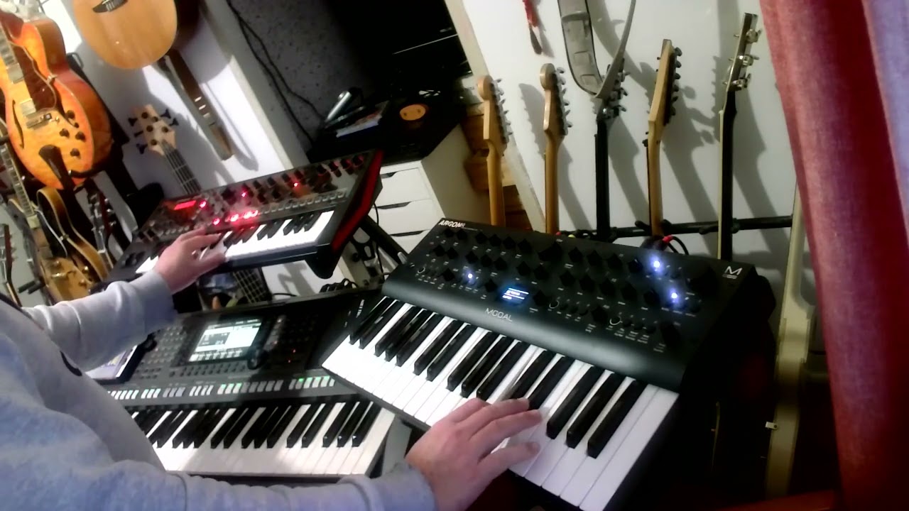 When Roland JD-XI and Modal Argon 8 seem to get along