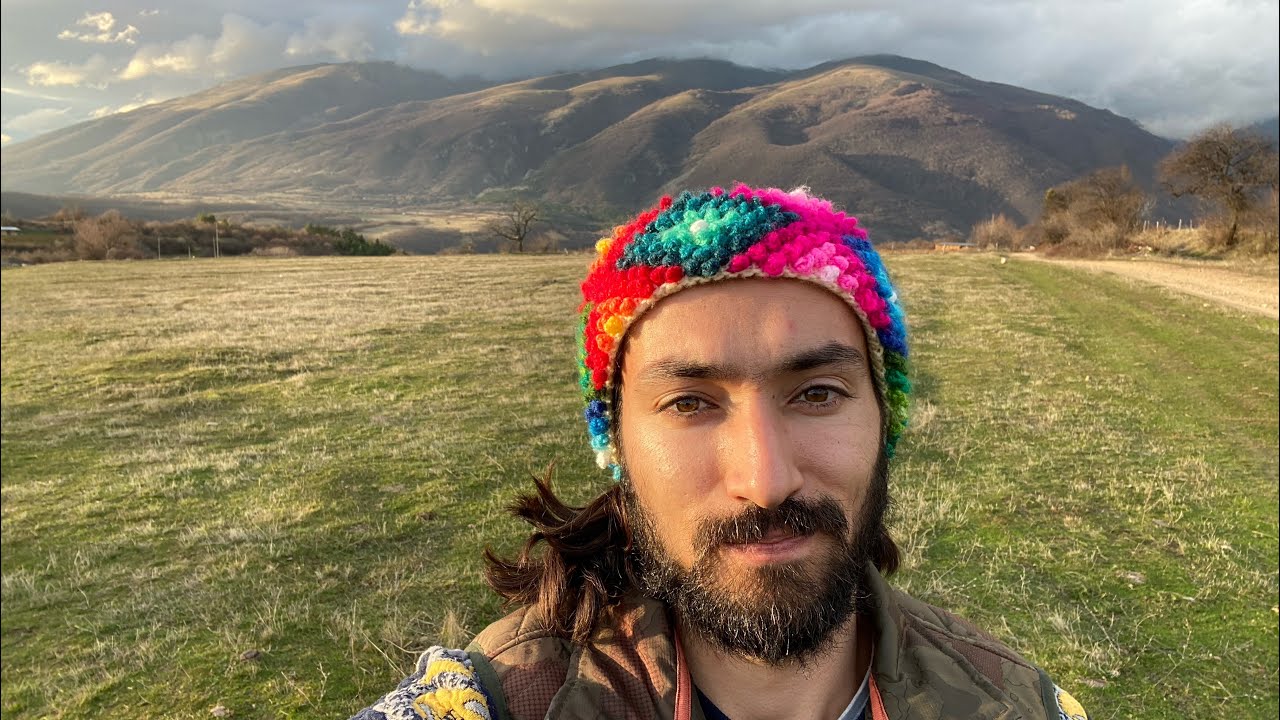 Пазар в Калофер с Прясно Месо: Суджук, Пастърма, Бабек, Сланина в Четвъртък Жельомир & Tsetsi, Цеци