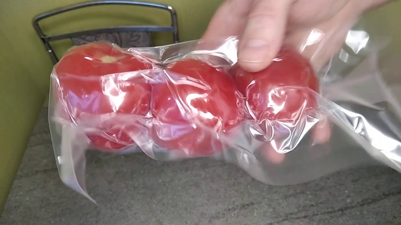Вакуумируем в гладких пакетах китайским вакууматором. Просто, не дорого, безопасно.