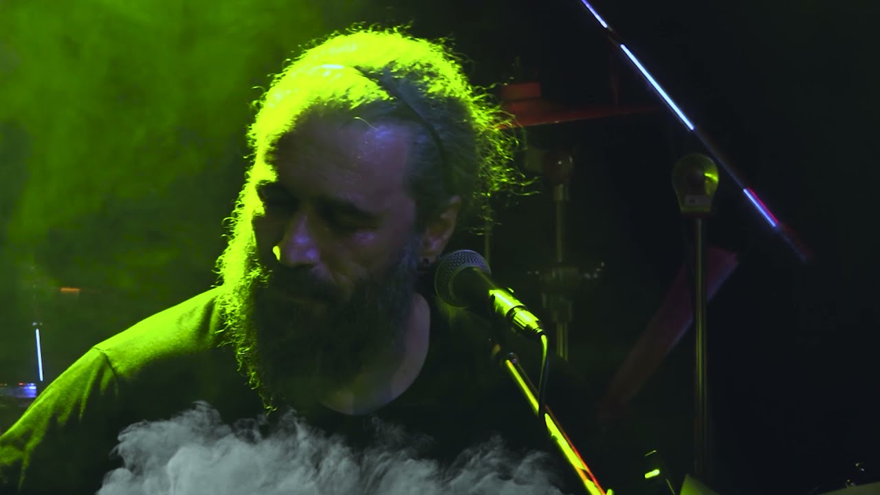 Μάνος Μπαλτζάκης Η κουβέρτα του τρελού Official Music Video