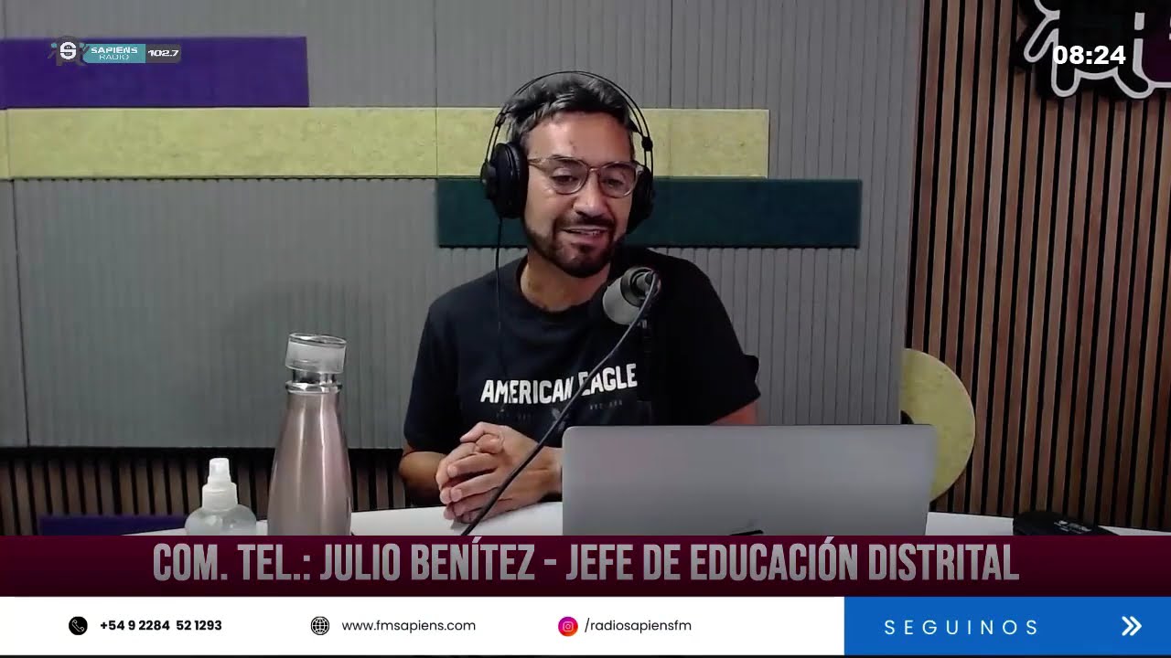 Hablamos con JULIO BENÍTEZ, Jefe de Educación Distrital, sobre el uso del celular en las aulas.