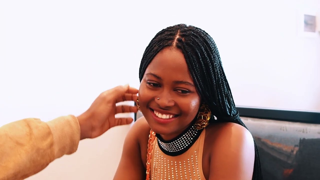 Kellyson feat King Boy Melo_ÉWOÉ_remix {clip video}