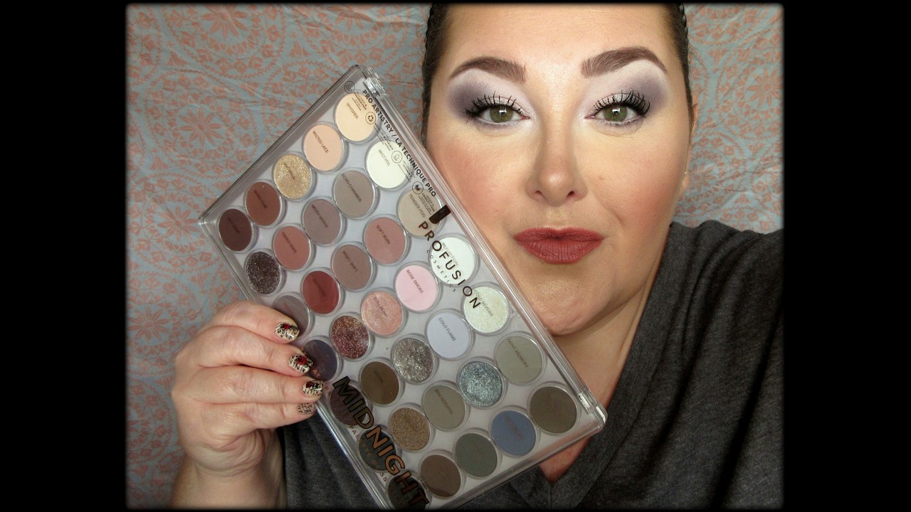 Profusion MIDNIGHT Eyeshadow Palette Look #1 Gray & Pink #makeup #drugstoremakeup #profusion