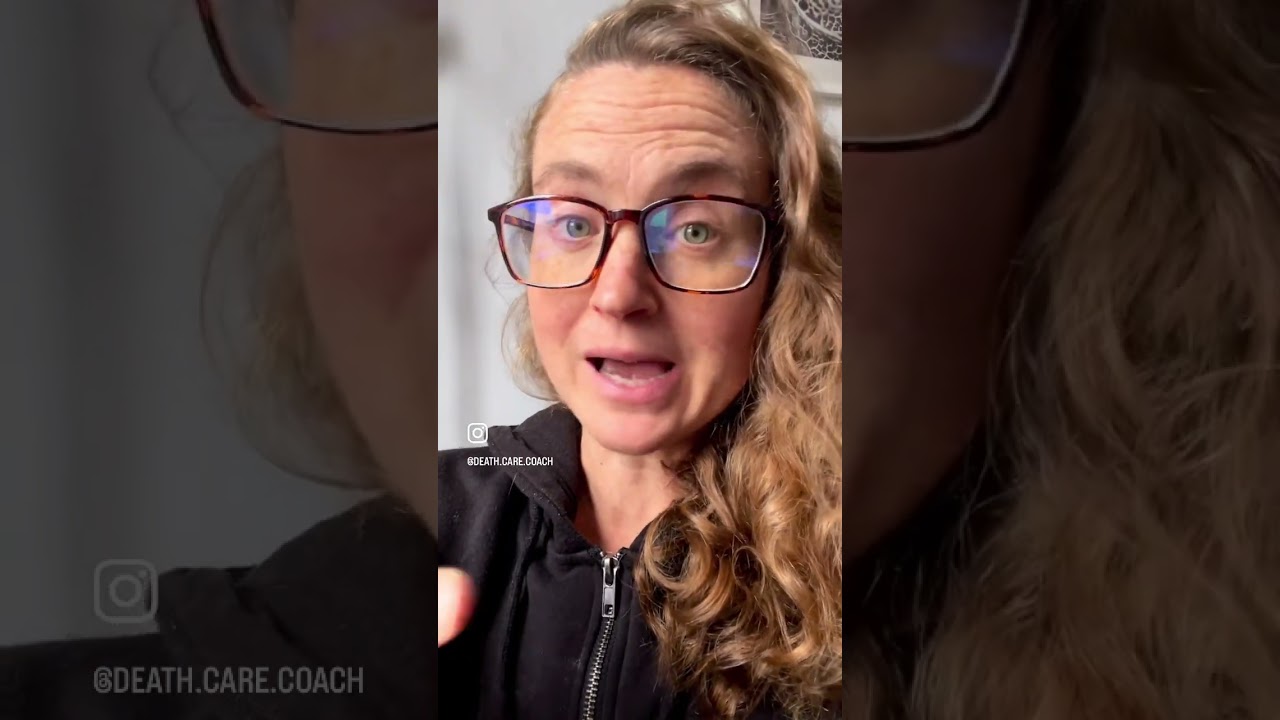 Почему умирающий тянется вверх #хоспис #смерть #умирание