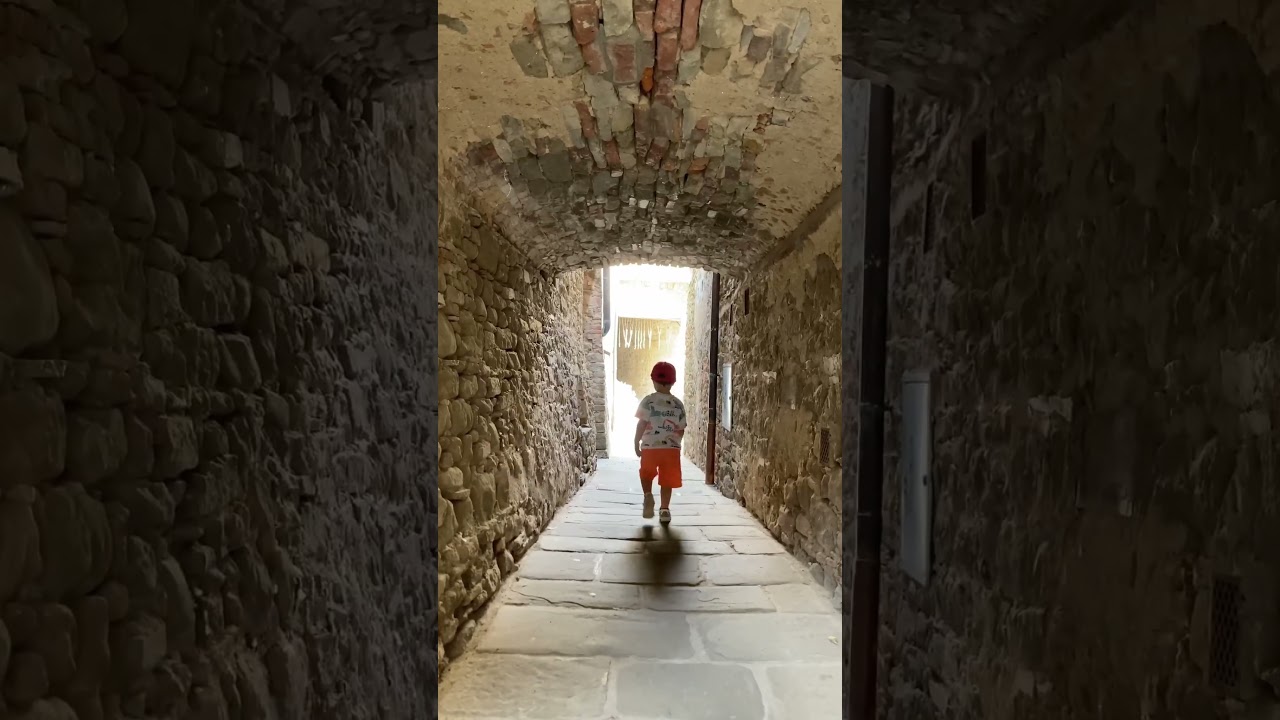 Uno dei borghi pi&ugrave; belli del Chianti: Volpaia