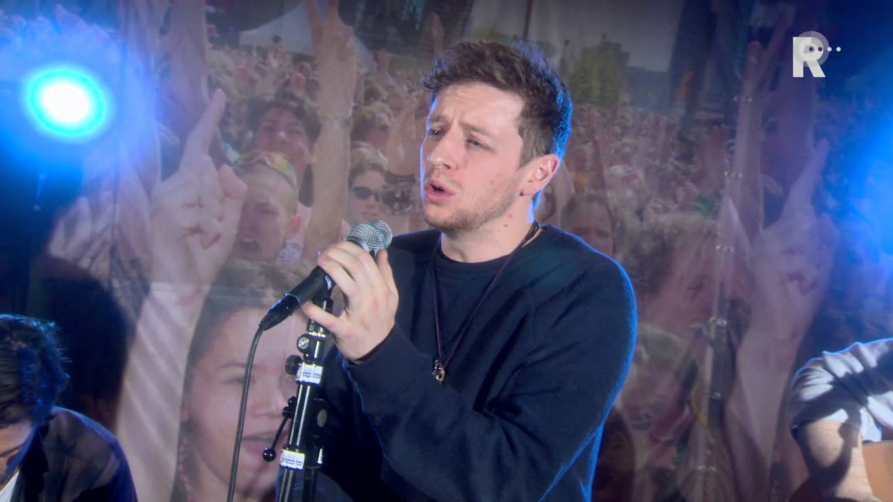 Live uit Lloyd - Skinny Living - Iron Sky