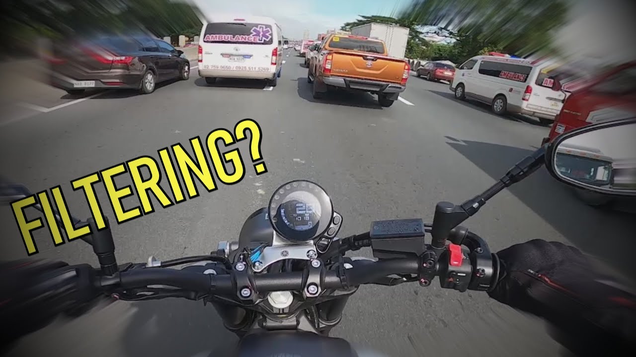 NA TRAPIK [XSR 900 Full Akrapovic]