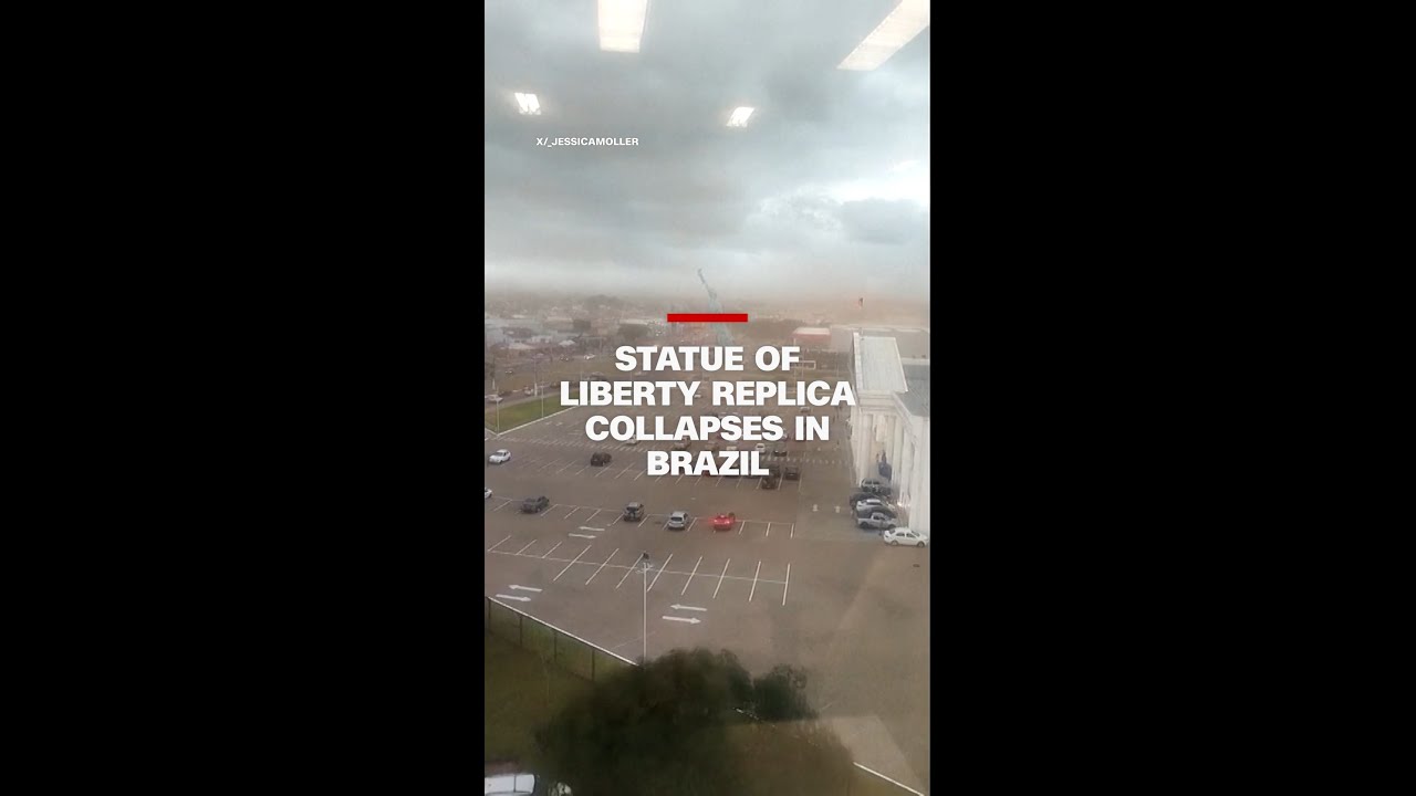 Statue of Liberty replica collapses&nbsp;in&nbsp;Brazil