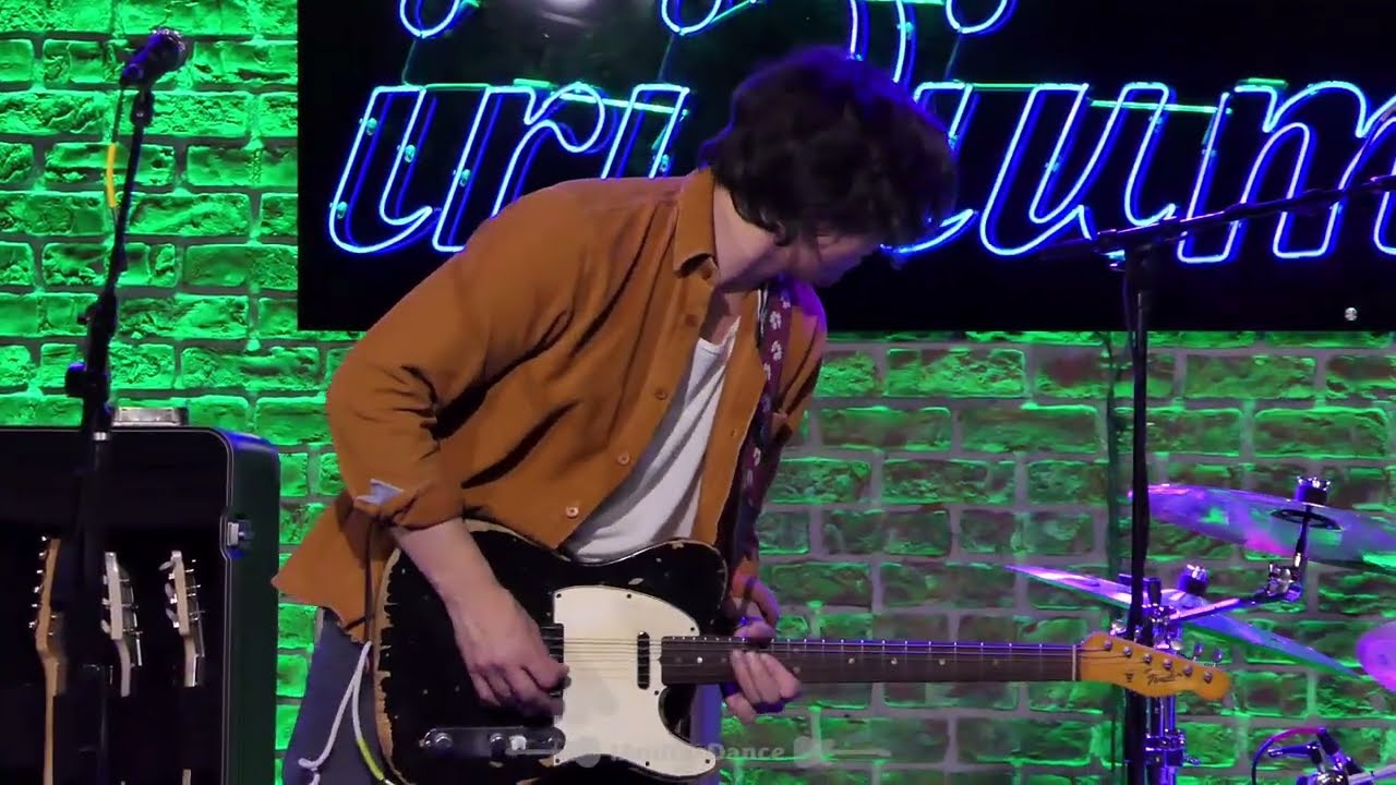 Davy Knowles - Tear Down The Walls - 5/3/23 The Iridium - New York City