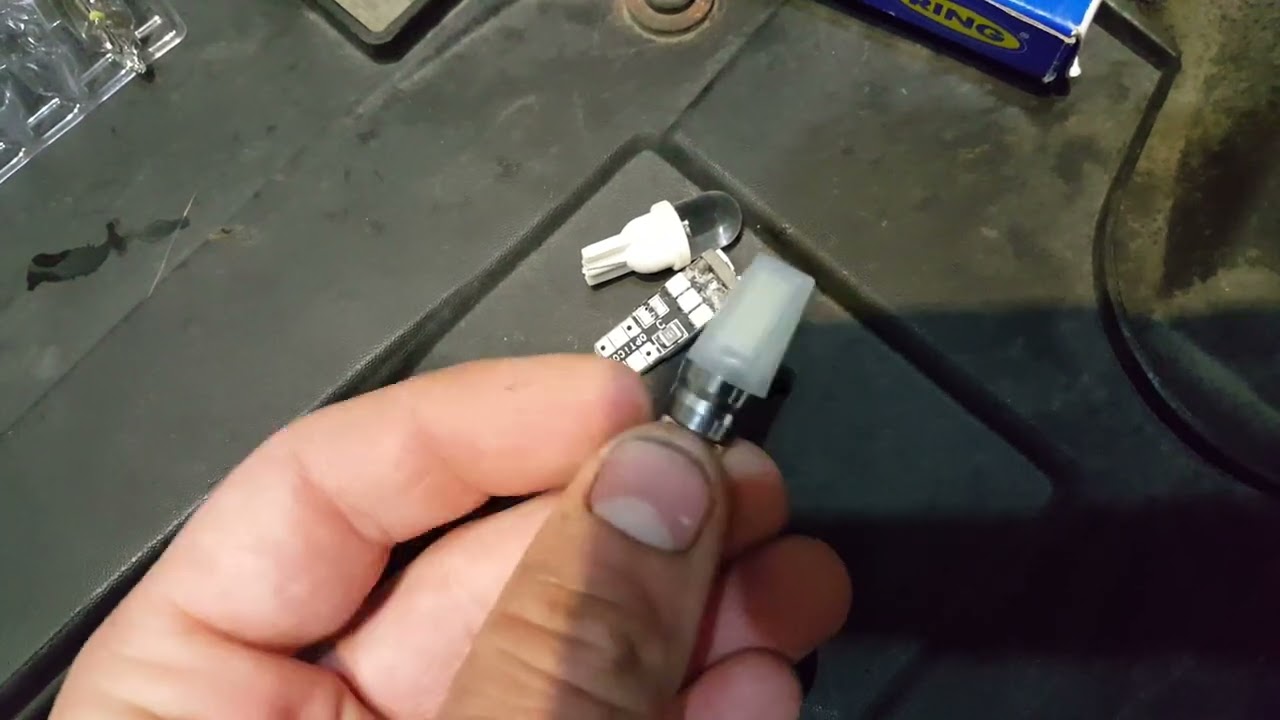 W5W LED kr&oacute;tka recenzja