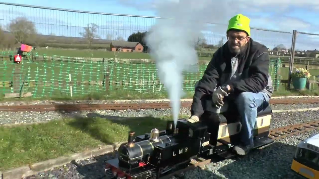 Melton Mowbray & D  M  E  S  March Sunday  steam up    2026