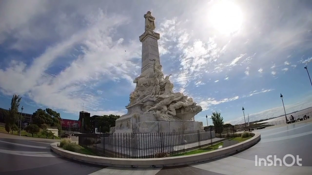 Monumento a Cristóbal Colón...