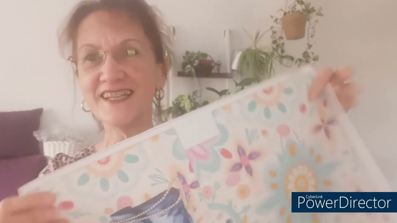 Bilan couture N° 28 (pyjama, trousse) + Haul salon Les Tisséades
