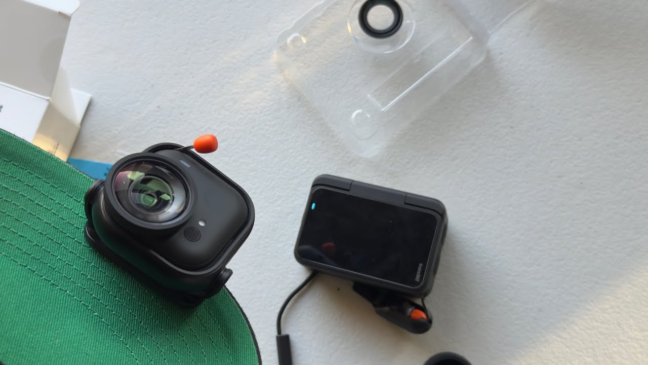 Распаковка набора Insta360 GO Ultra Toddler Titan
