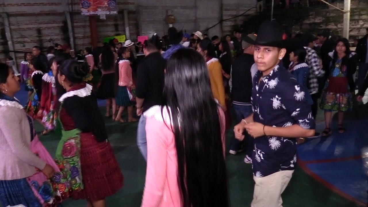 Sensacional baile en san miguel del valle #oaxaca #tradiciones #bodas #gastronomia
