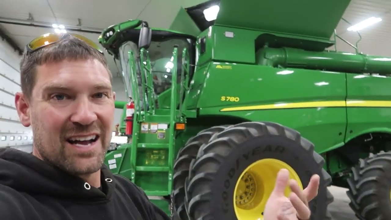Our New Combine Harvester will hold over 500 BUSHELS! Updated with a Crary Big Top
