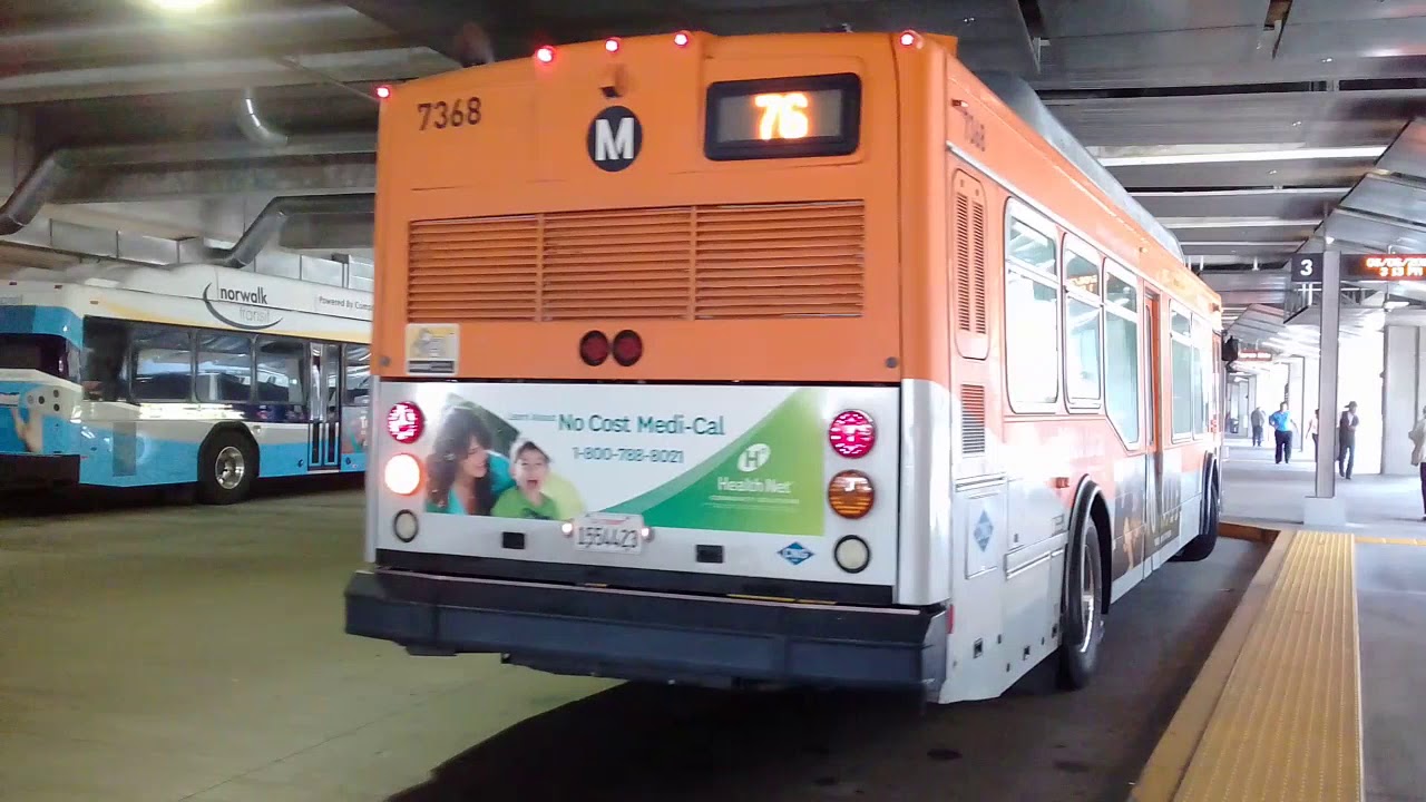 Bus Fanning at El Monte Station - Lower Level   6/6/19