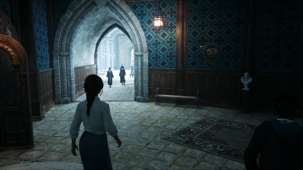 Exploring Hogwarts as a Ravenclaw Student