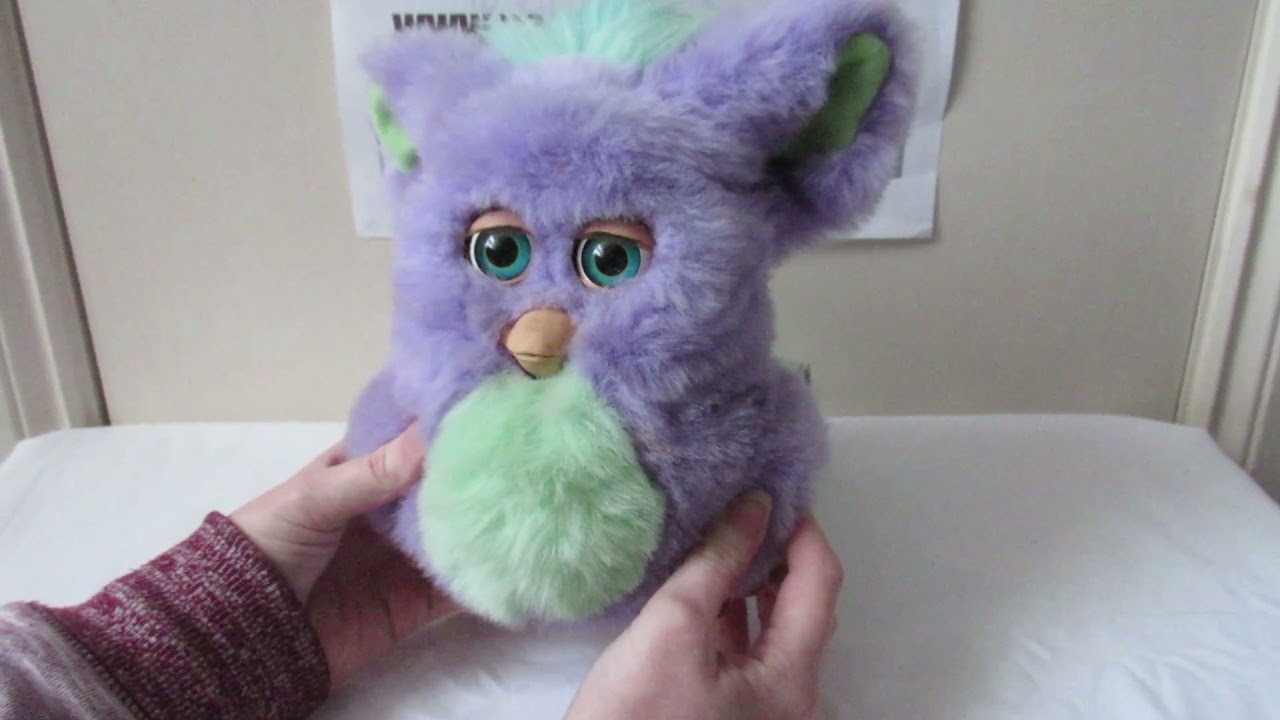 What Happens When You Shake 2005/2006 Furby