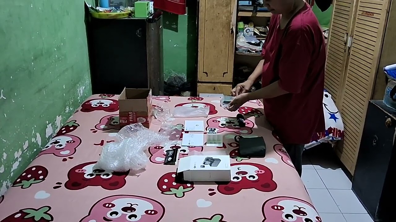 Bungkus ulang Dji Mic Mini isi 2 Mic + 1 Transmitter garansi 1 Tahun + box buat di pakai di klenteng