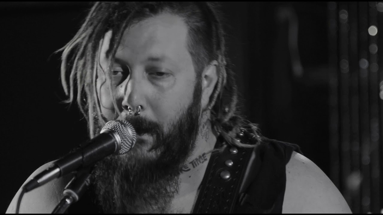 Live and Amplified S1E15 - Dirty Reggae Punx