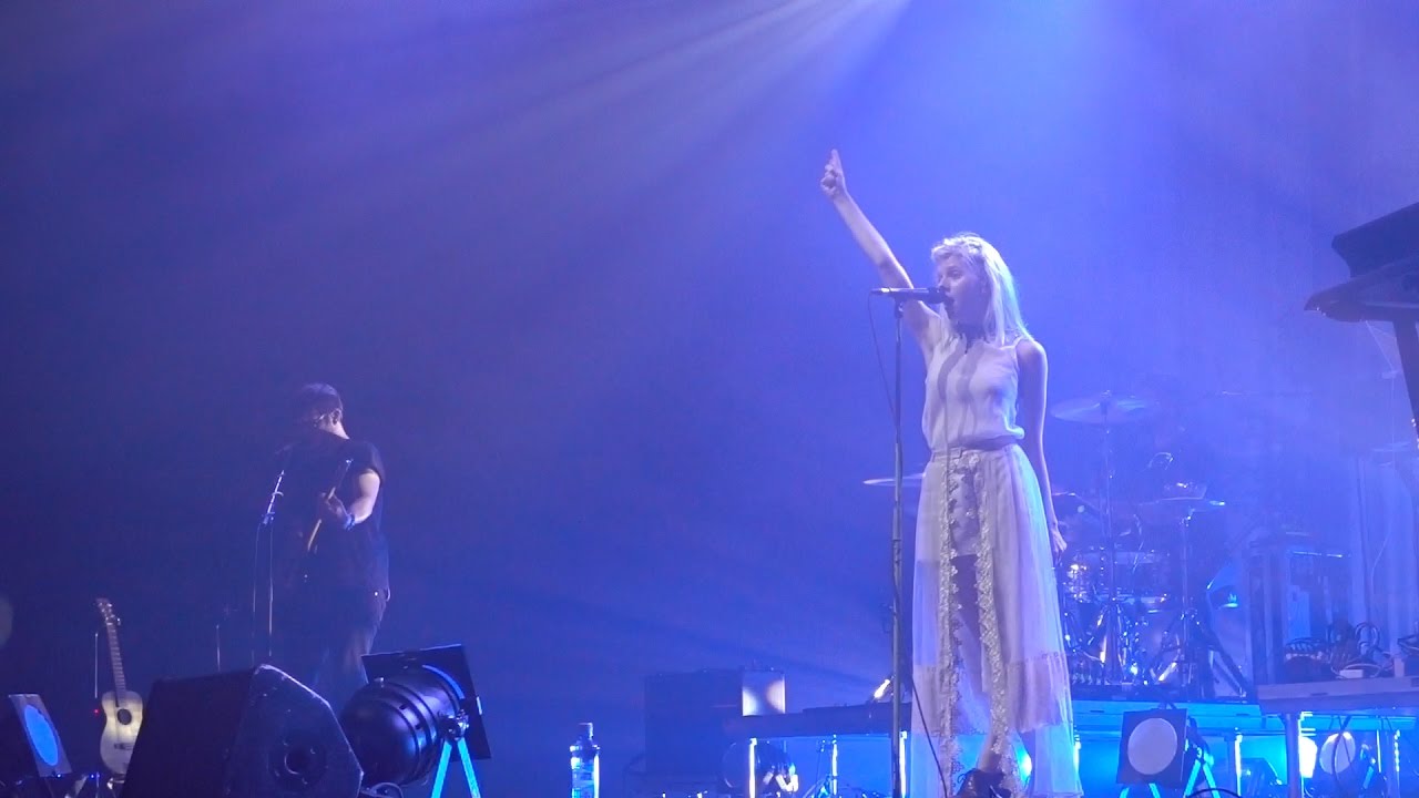 AURORA - Under Stars (Stavanger, 17.12.2016)