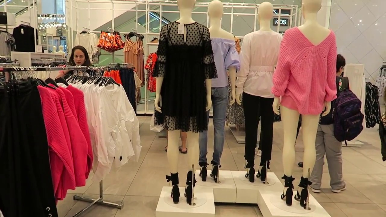 NYC Vlog: H&M shopping in Herald Square