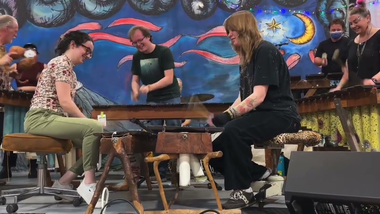 Mawere Kongonya - Kudana Marimba at Holiday Market