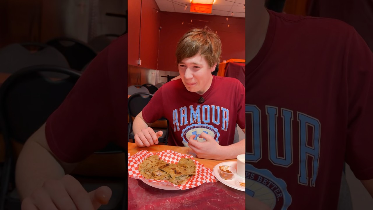 🇨🇦 Canadian Tries 🇮🇳 Indian Pickle for the First Time Ever! | Street Food Reaction #veggmomo