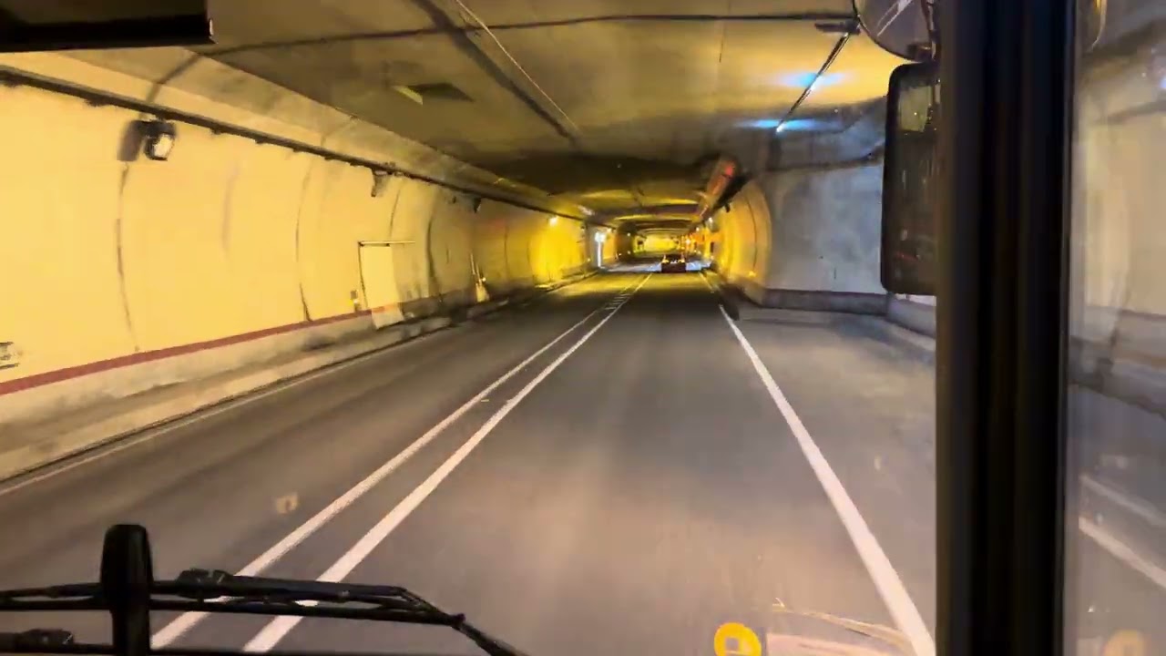 Bus Ride Through Tunel d’Envalira to El Pas de la Casa, Andorra 20/12/25