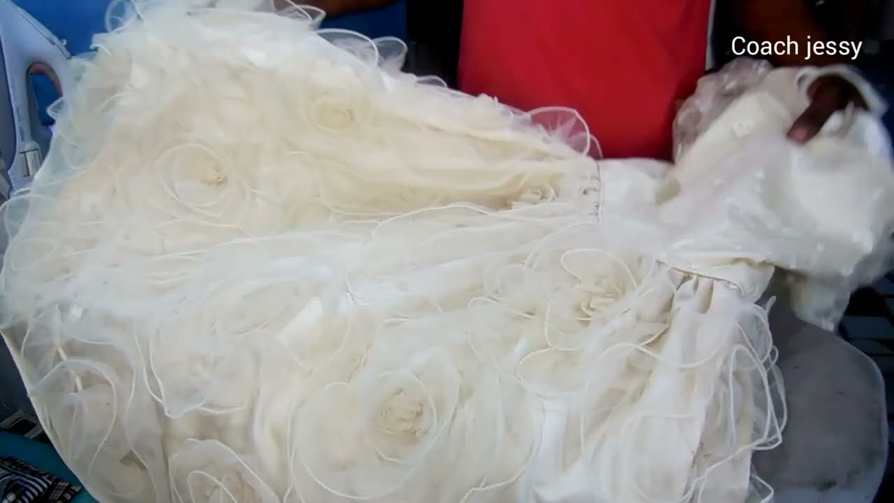 #pressing incroyable robe de soirée et très difficile à repasser