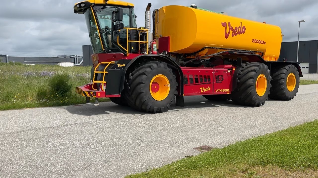 K&oslash;b Selvk&oslash;rende gyllevogn Vredo VT4556 p&aring; Klaravik