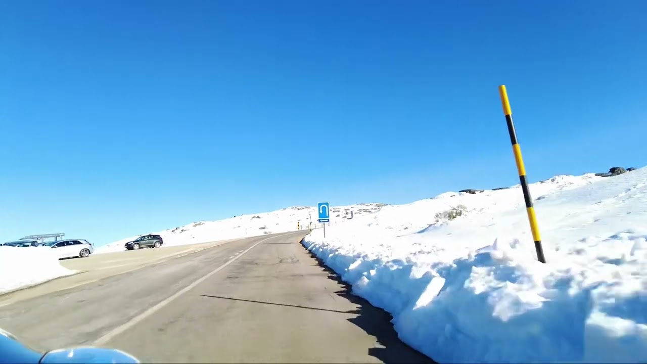 Serra da Estrela com neve no inverno de 2024