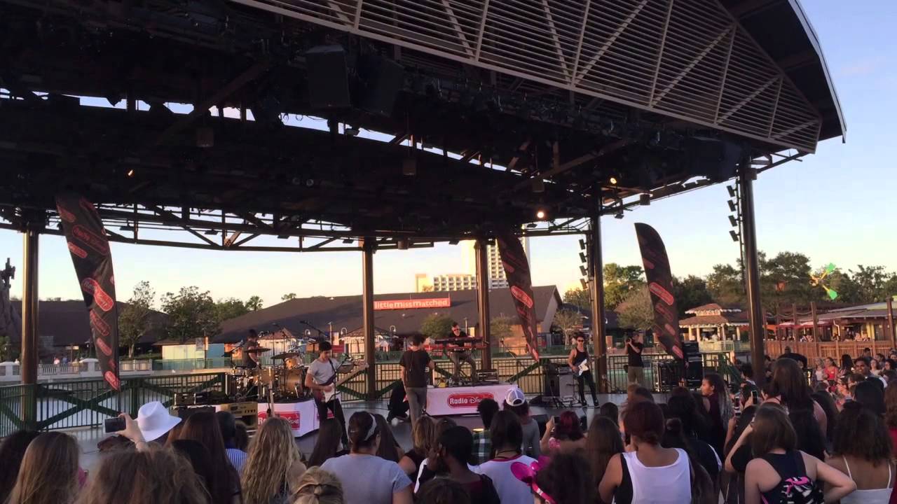 Jacob Whitesides Performing at Disney Springs October 2015