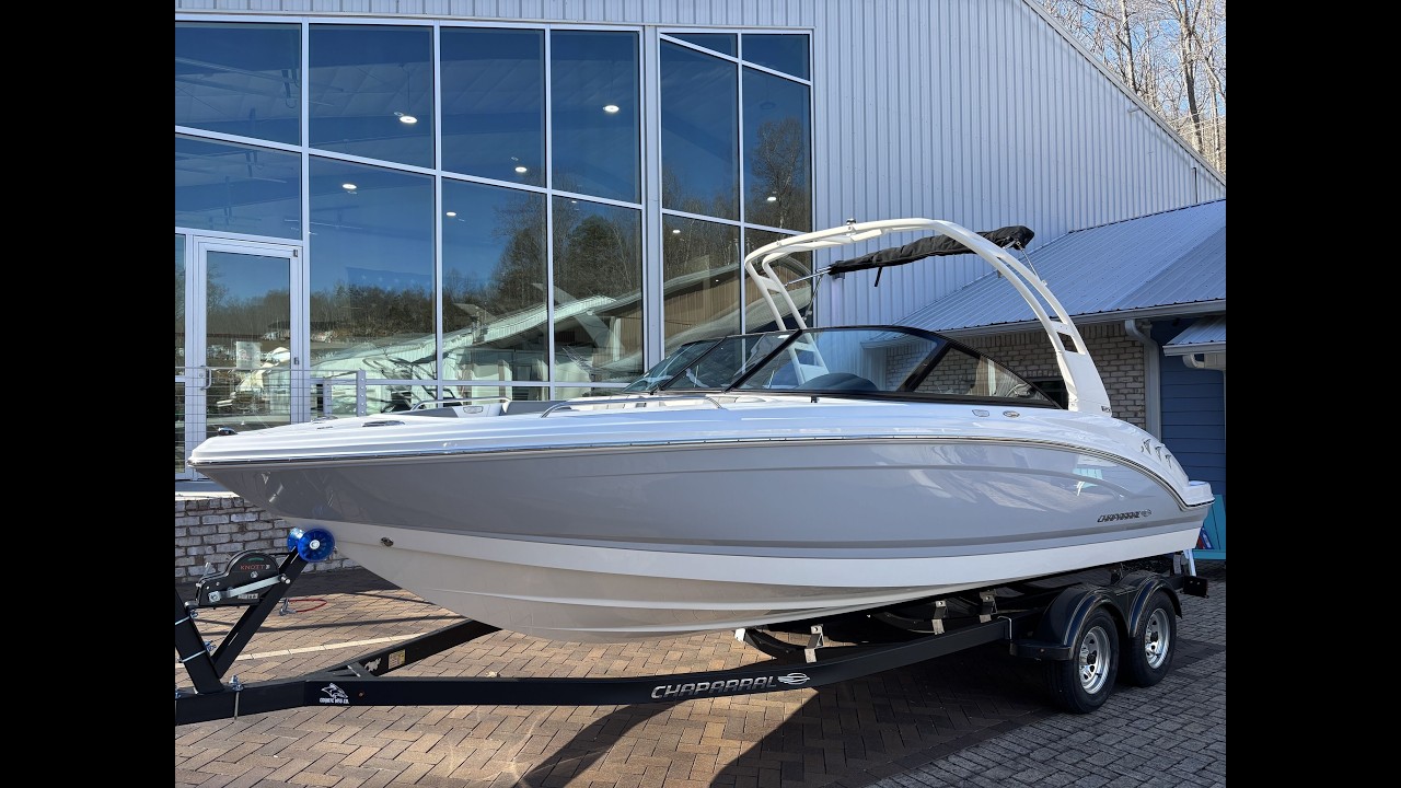 NEW 2026 Chaparral 23 SSI from AQUAKNOX MARINE