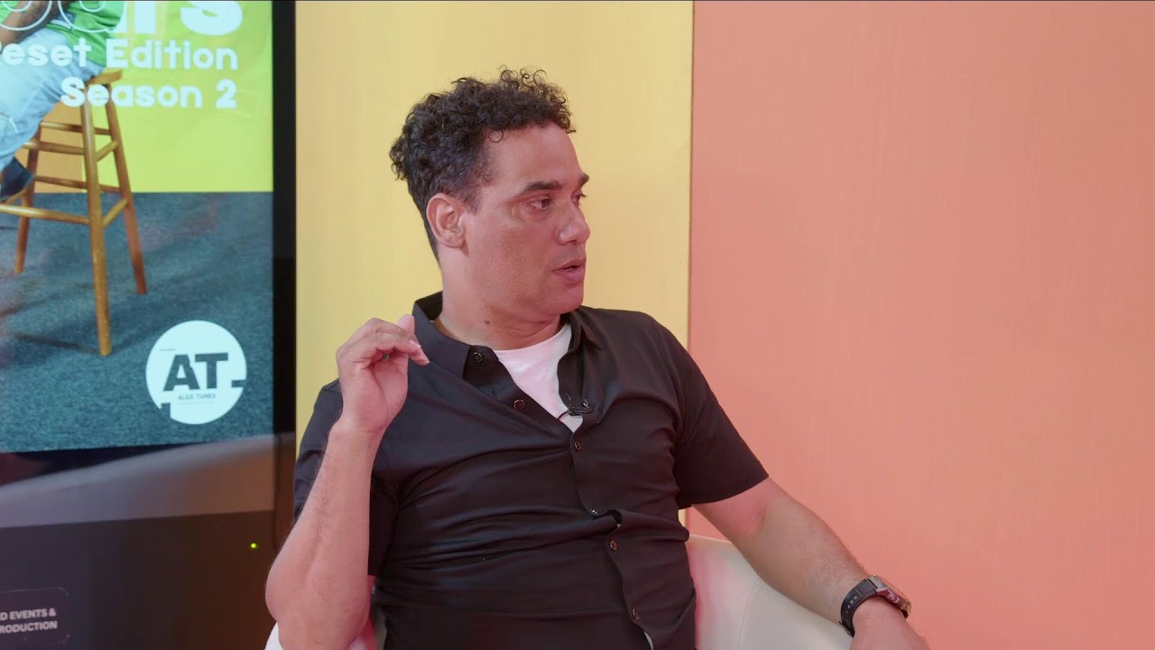 Exitos Hours with Alex Tunes