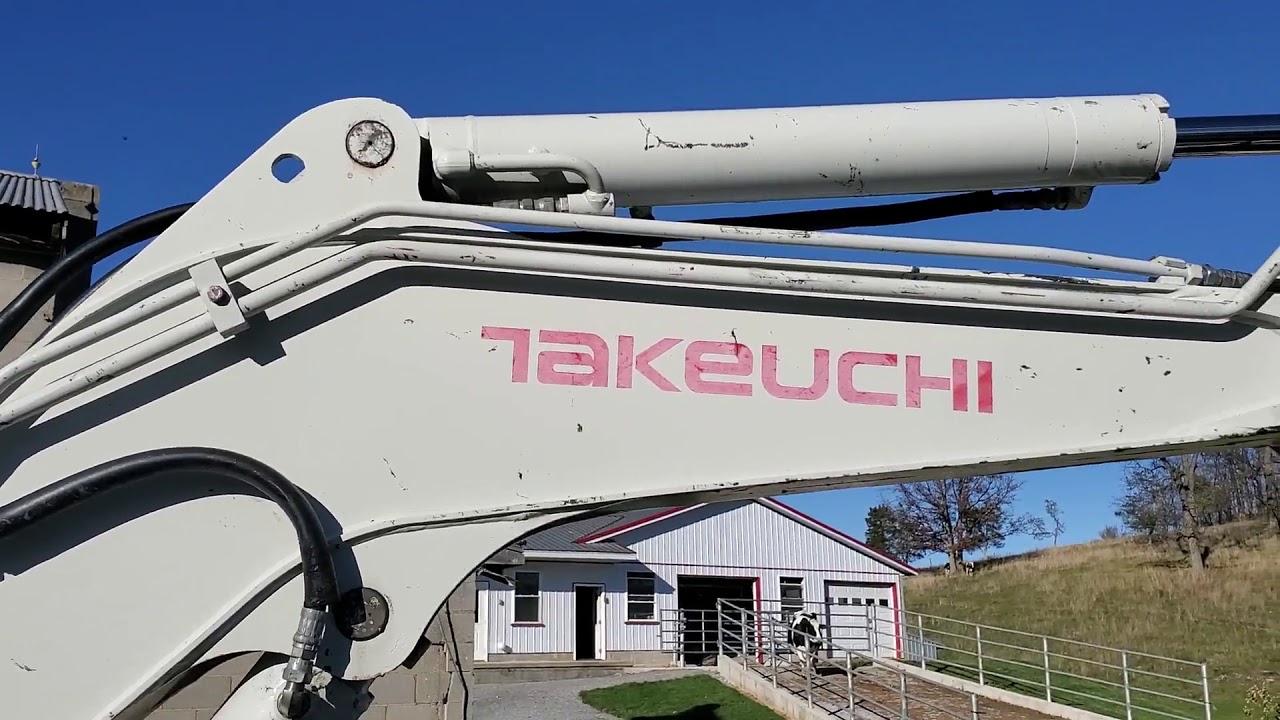 2011 TAKEUCHI TB138FR For Sale