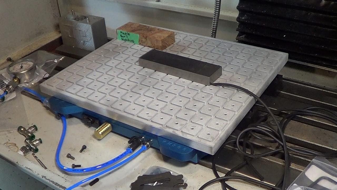 Knifemaking Tuesdays Week 52 - Vacuum Fixture and G10 inlays
