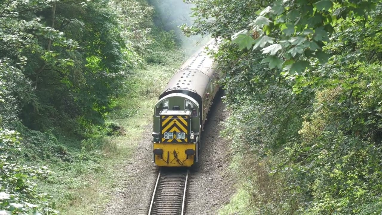 D9551 leaving Leicester 6th September 2025