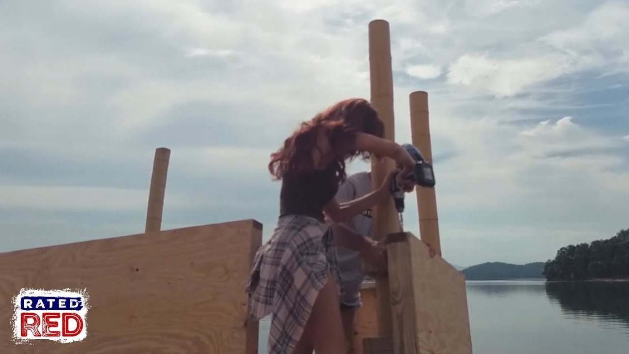 We Build a Tiki Party Pontoon Boat: Part 2/4