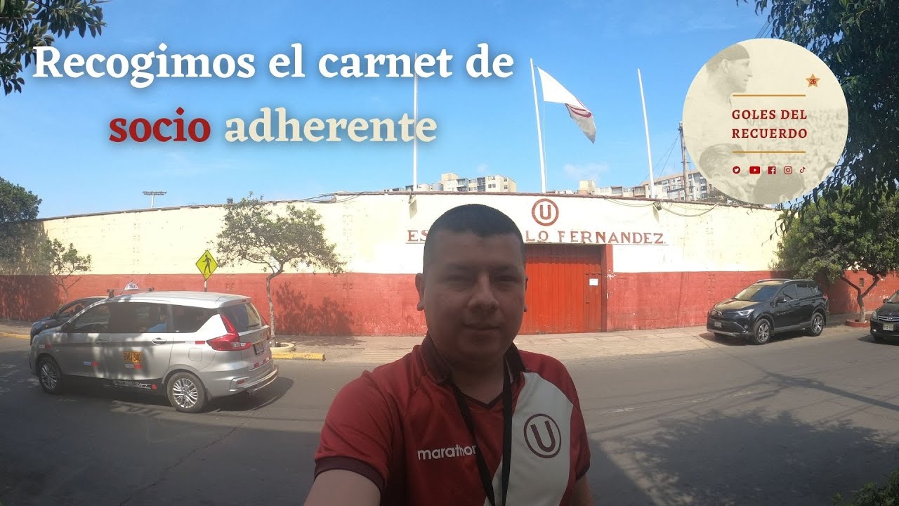 Recogimos nuestro carnet de socio adherente en el Lolo Fernández