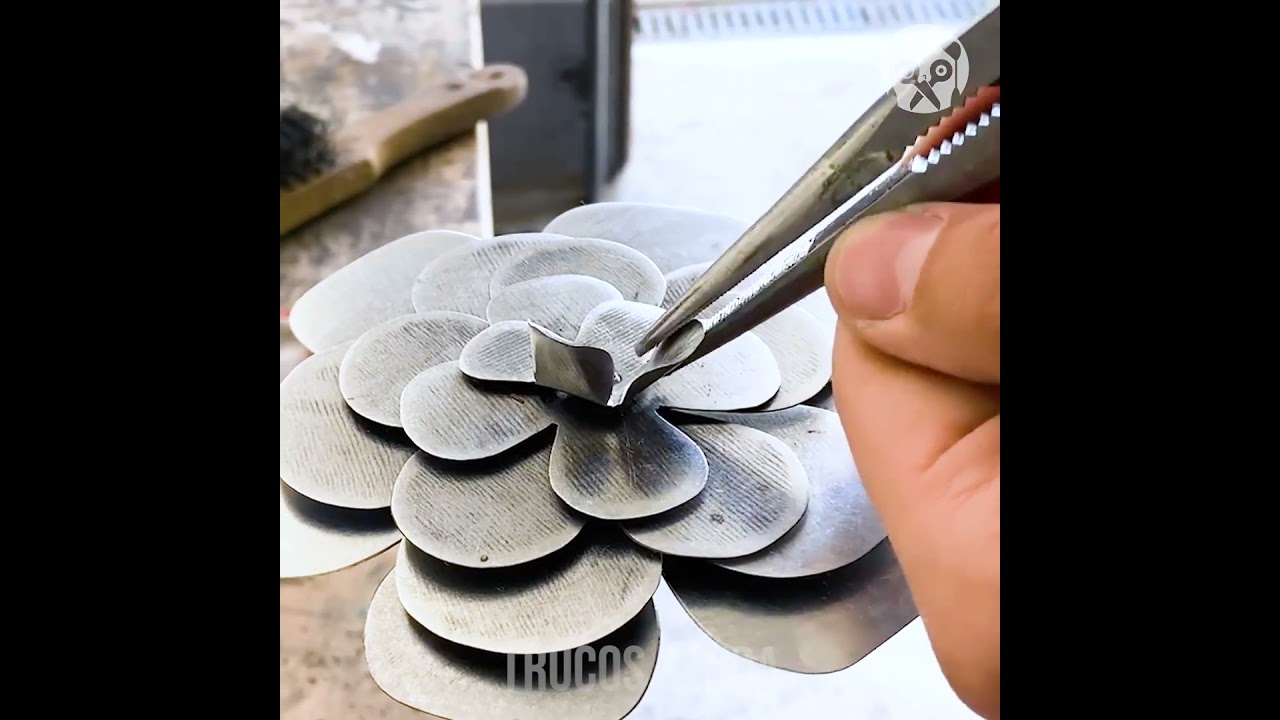🔛😍Haz una bella rosa met&aacute;lico usando soldadura y mucha creatividad 🌹⚖️