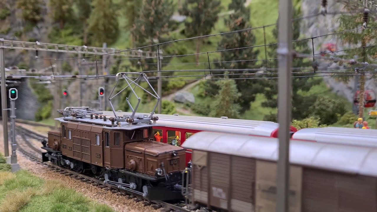 maveswiss RhB-Güterzug mit Ge 6/6 I 