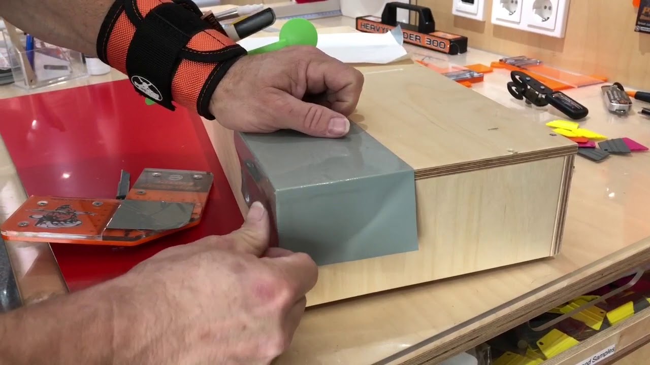 Yellotools EdgeWrap Cutter - kantskærer der gør det nemt at pakke hjørner