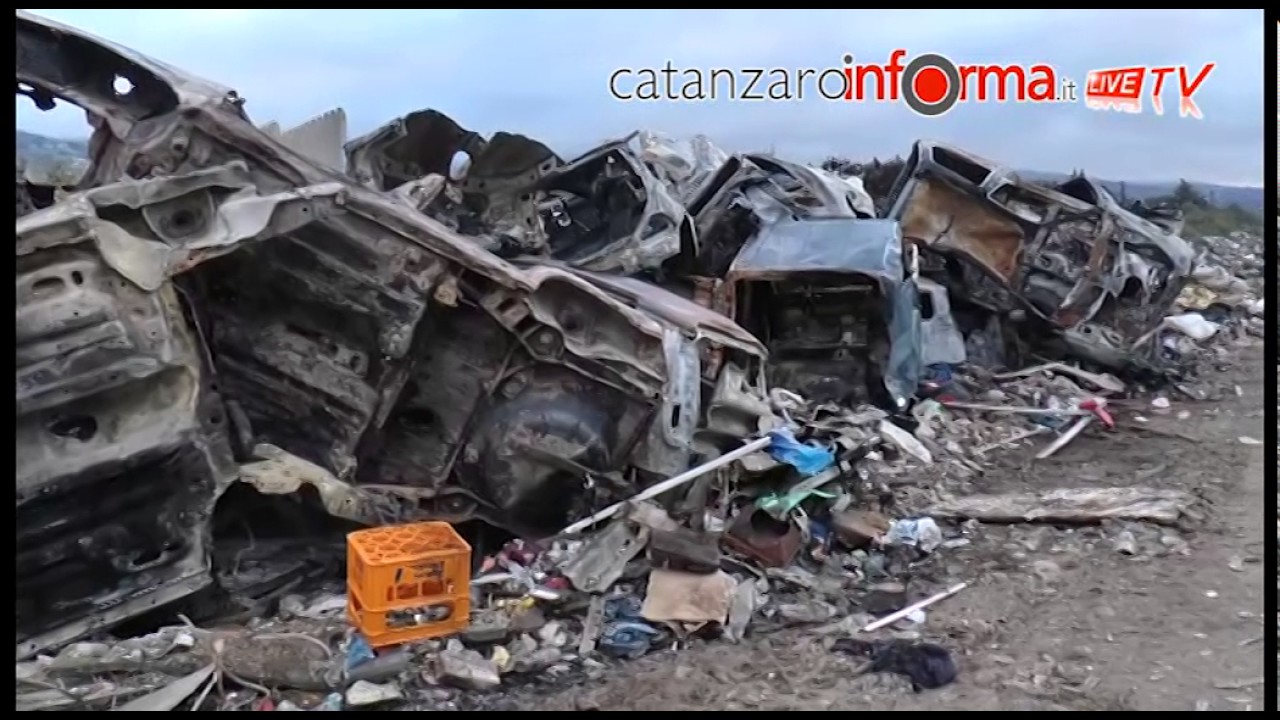 Operazione dei carabinieri nel campo Rom di Scordovillo