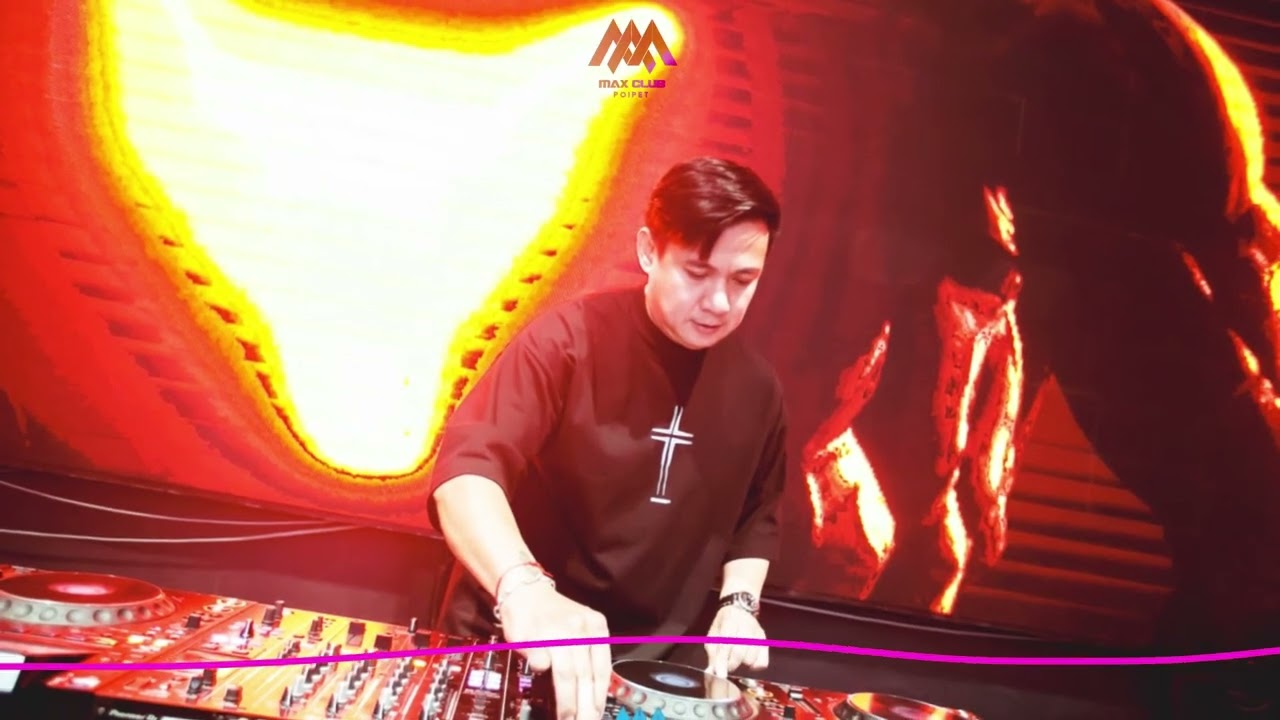 DJ POMZAA EDM MANYAO VINAHOUS | MAX CLUB POIPET |